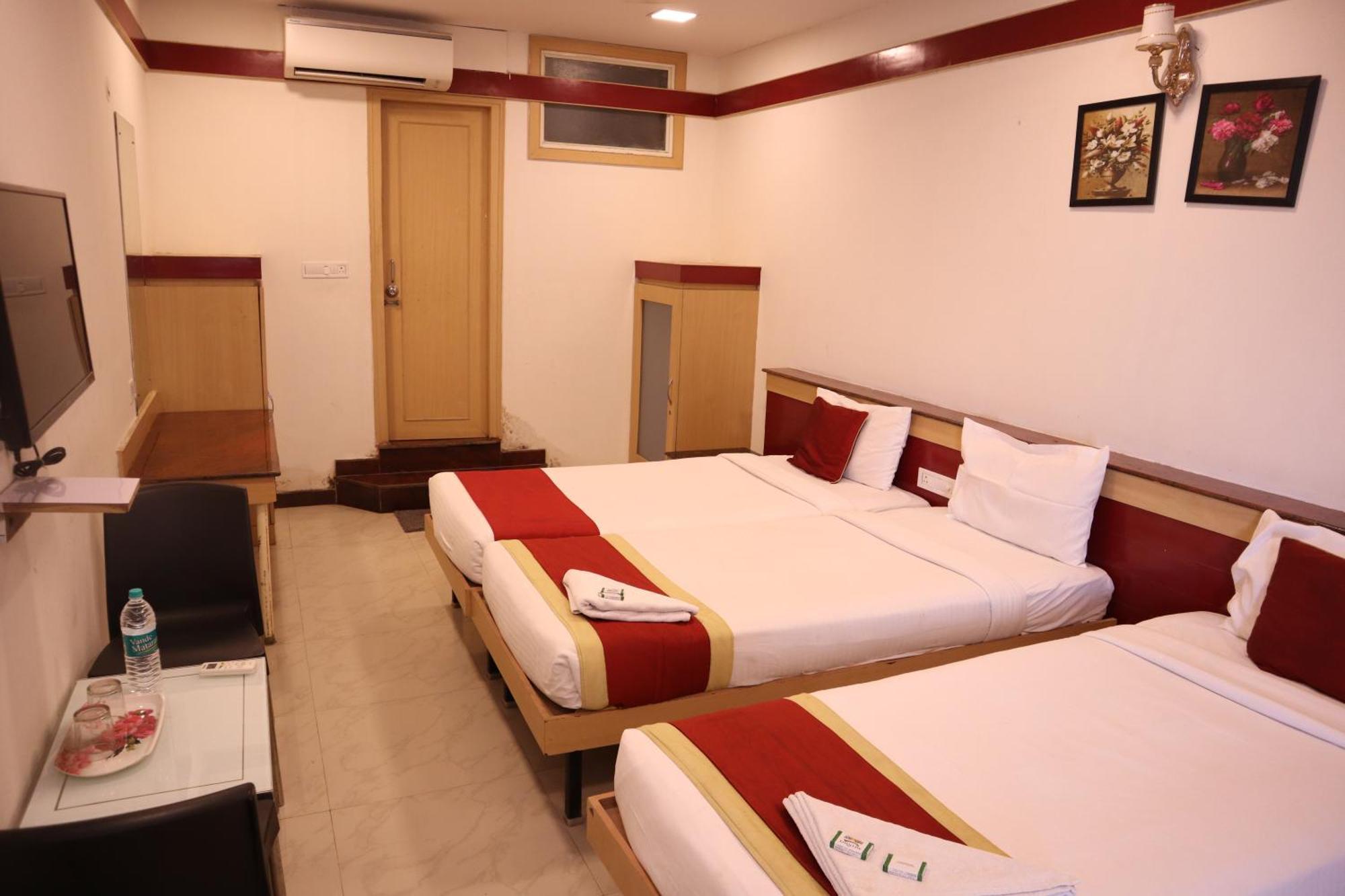 Hotel Sri Sai Ram 2*