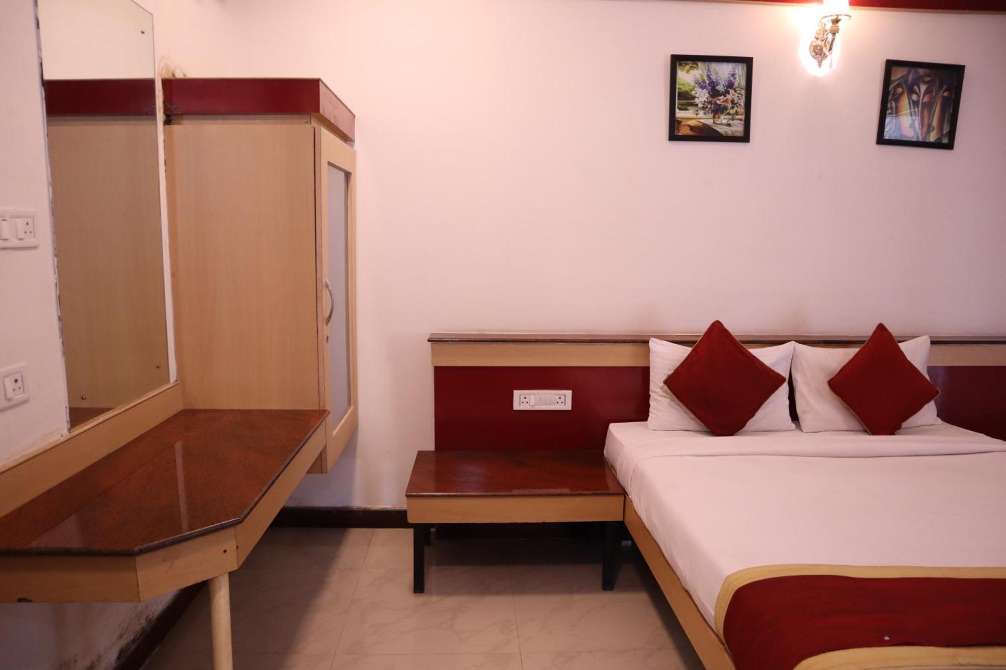 Sri Sai Ram 2* Bangalore