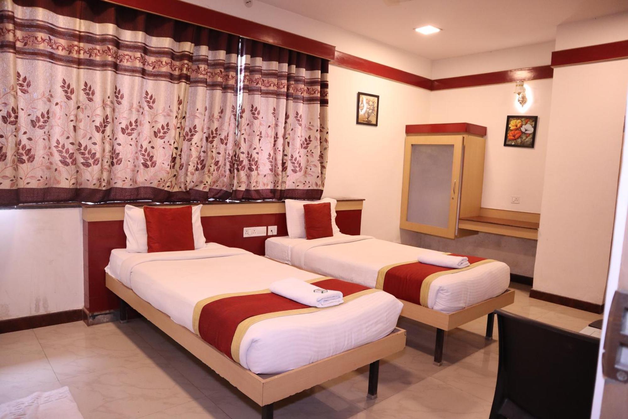 Sri Sai Ram Hotel Bangalore