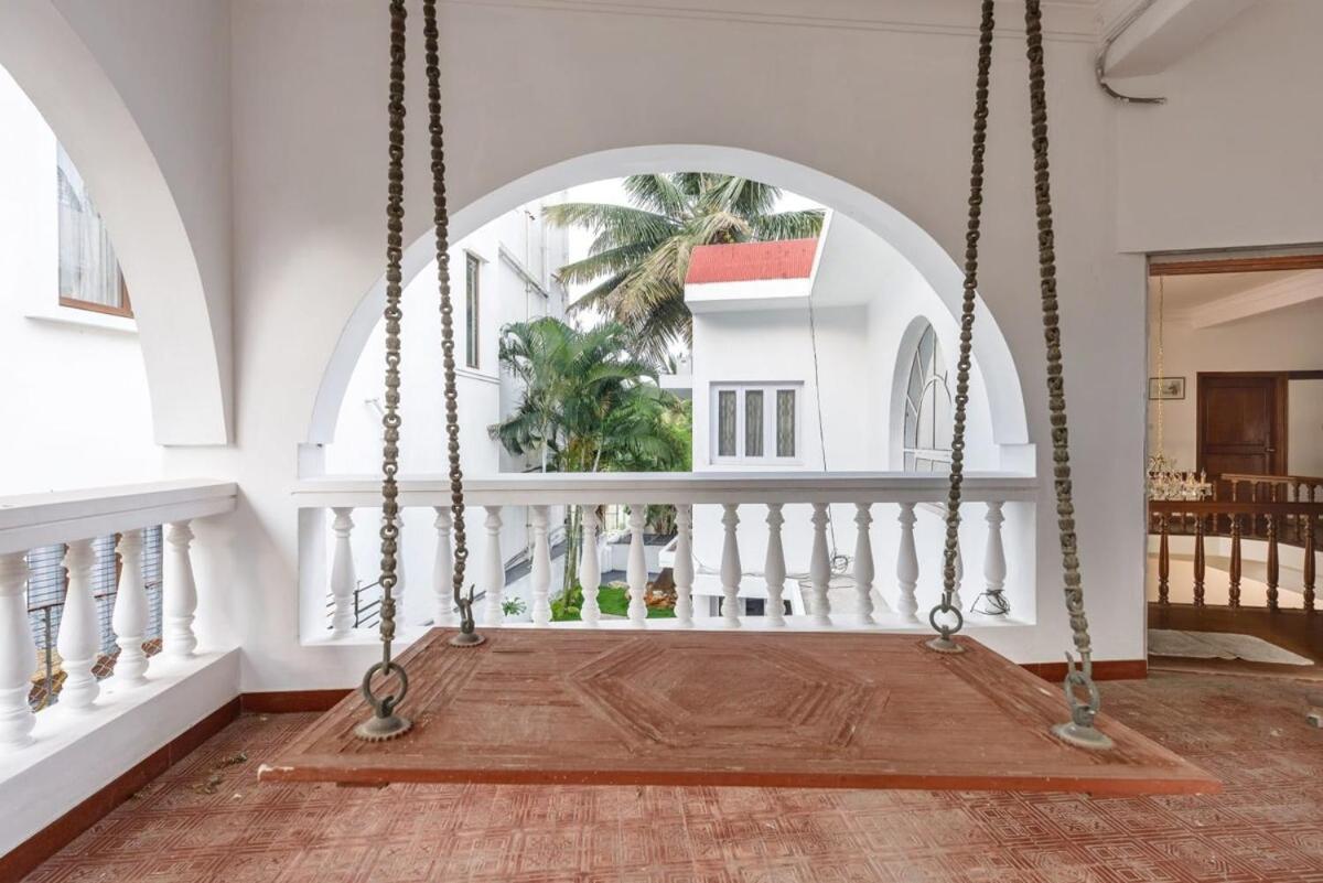 Westside Bungalow By Jadecaps Nr Wtc Rajajinagar Villa Bangalore