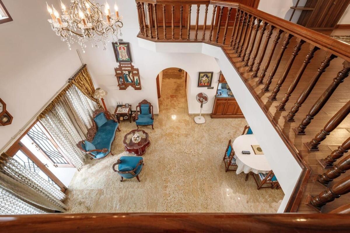 Westside Bungalow By Jadecaps Nr Wtc Rajajinagar *