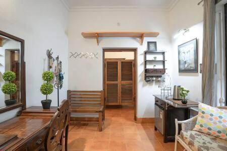 Eden Garden By Jadecaps Nr Mg Road Garden * Bangalore