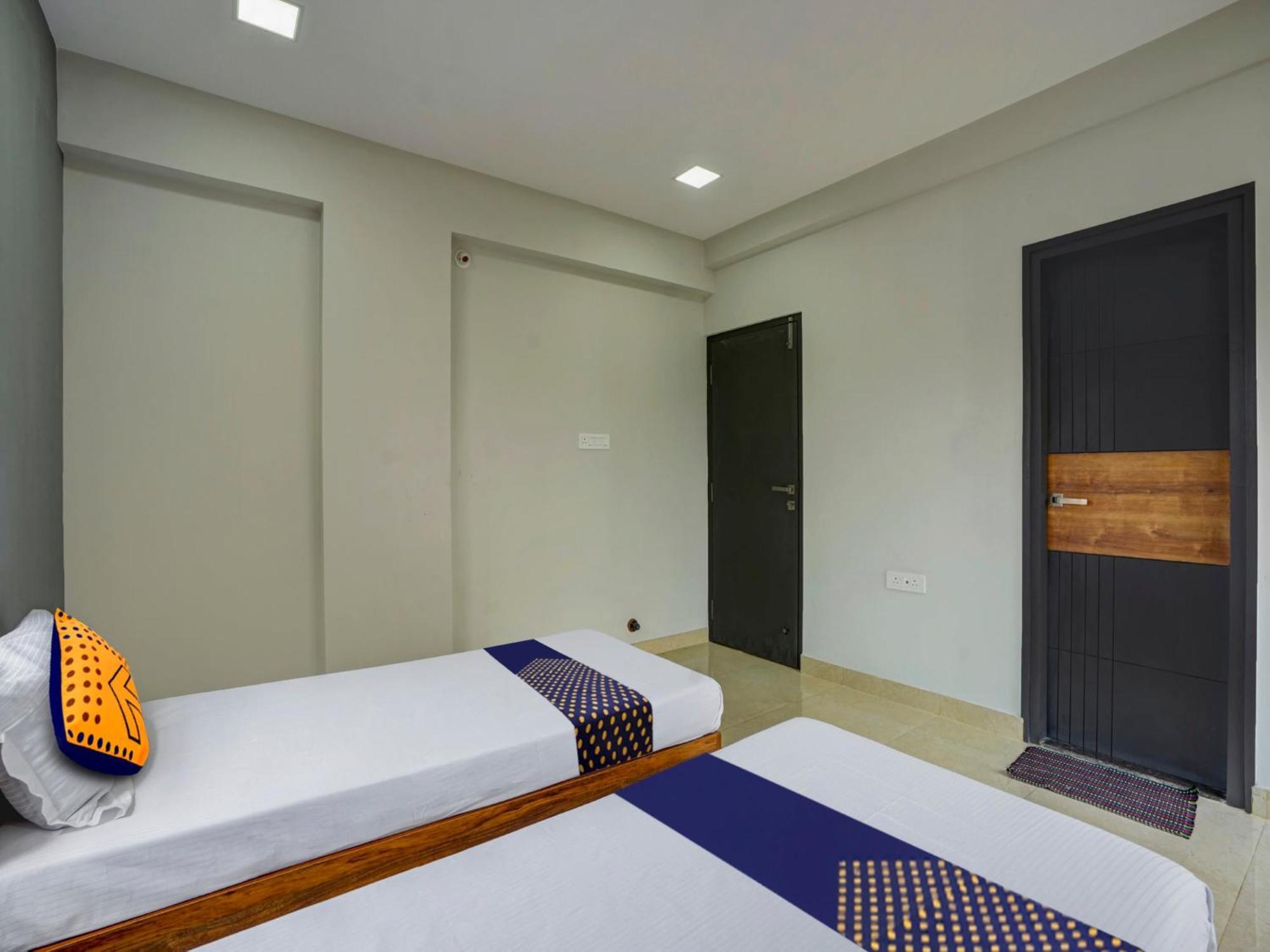 Hotel Spot On Helloworld Castle Prague