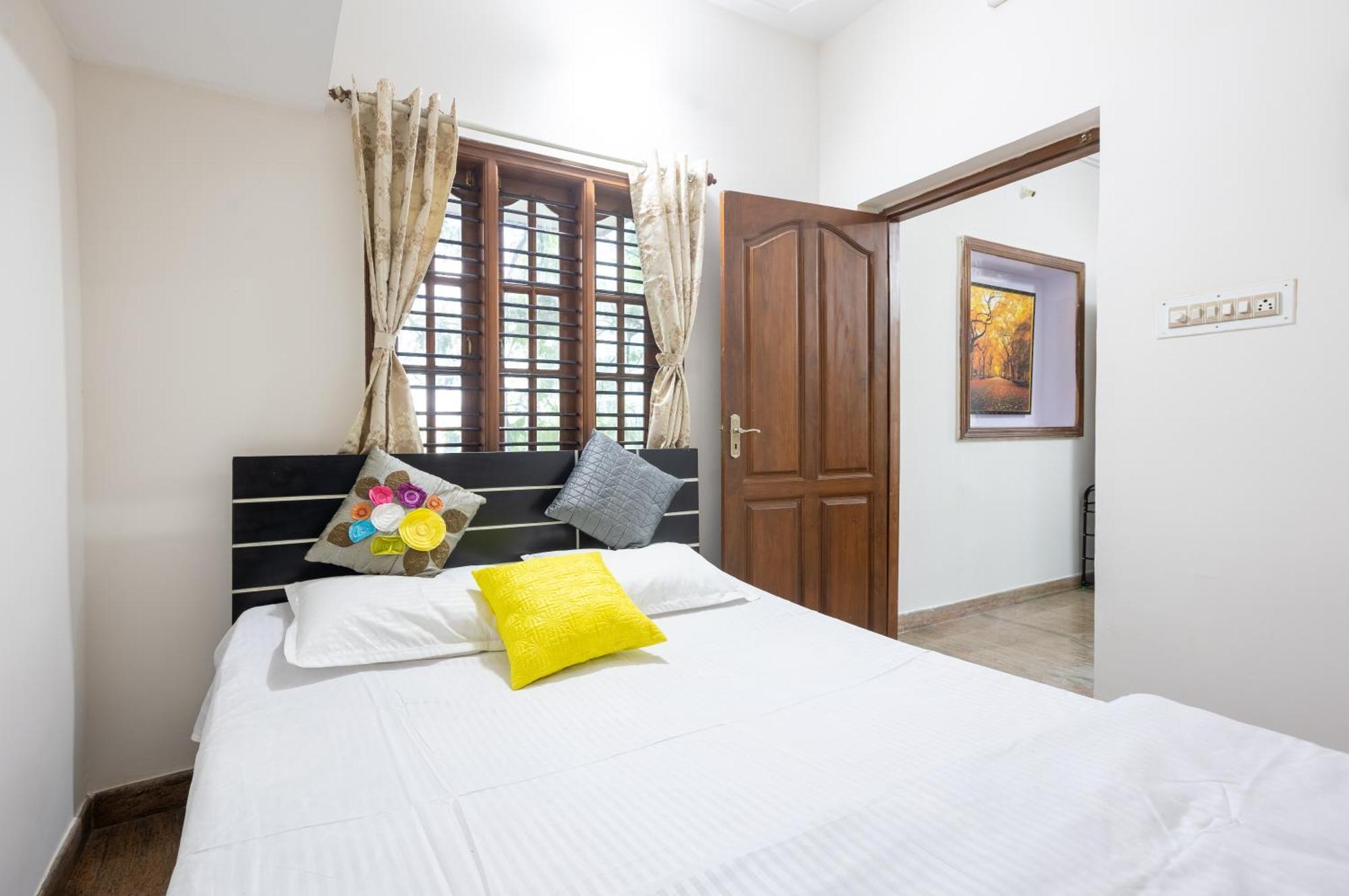Shree Miththam Apartment
