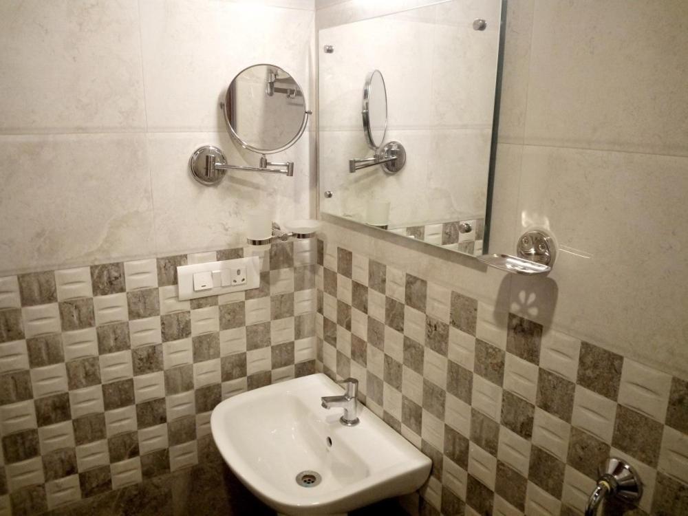 Sai Siri 2bhk Service *