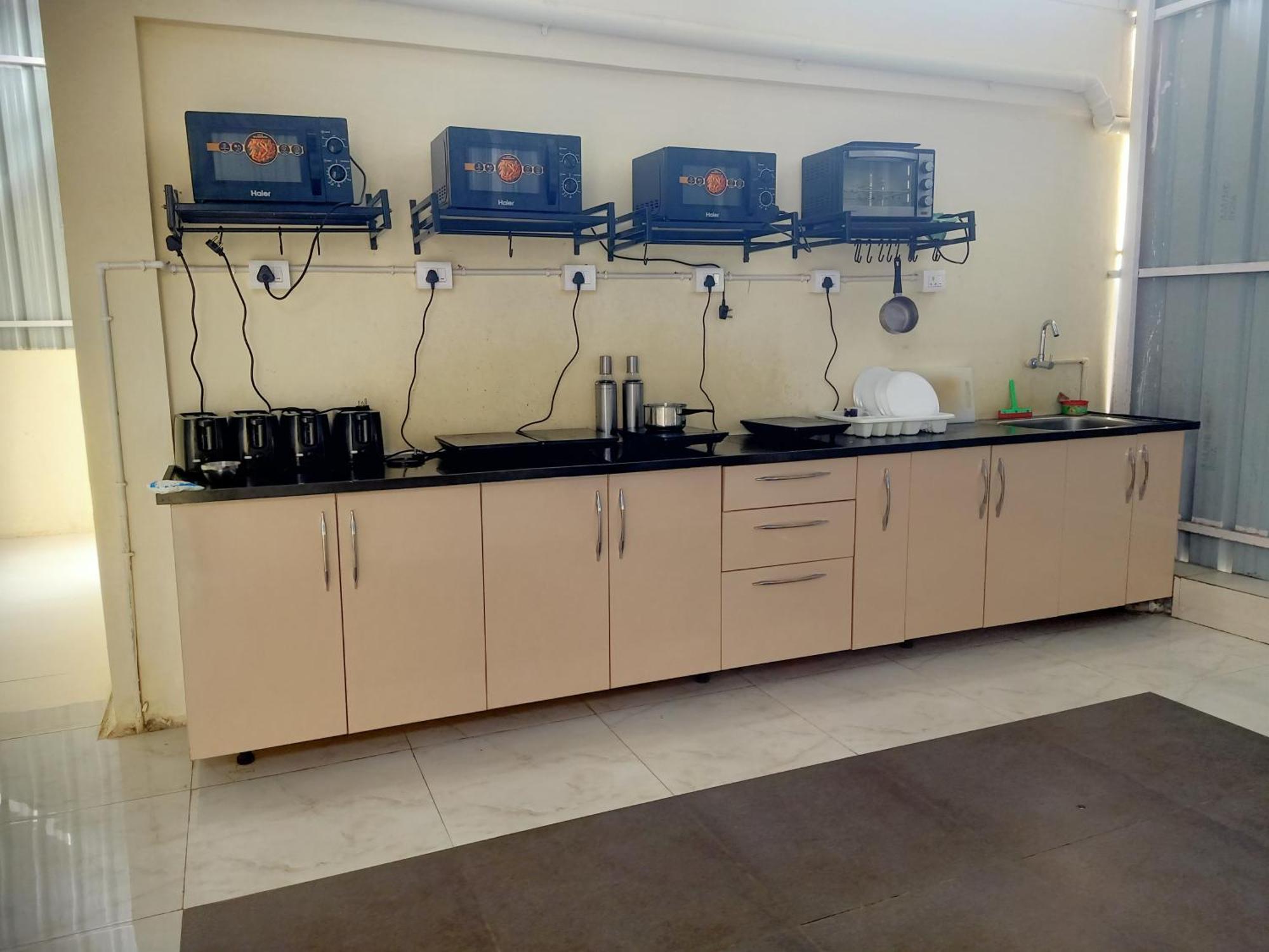 Wandr Scorpious - Manyata Tech Park Apartment