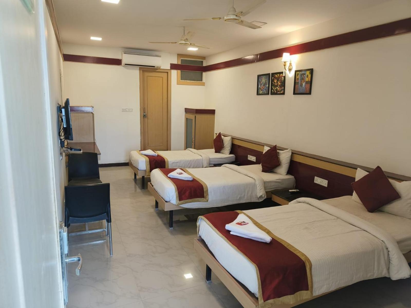 Hotel Sai Ram 3*