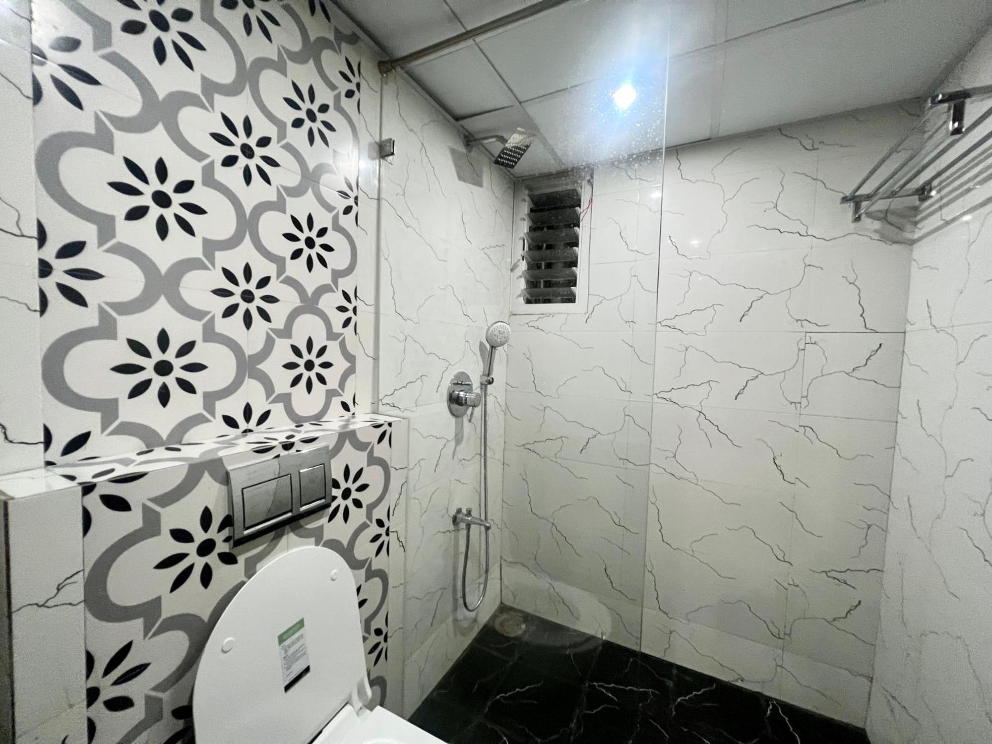 Temple Tree Hotel 3*