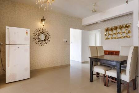 Platinum Oak By Jadecaps Ac Wifi Central Area Bangalore