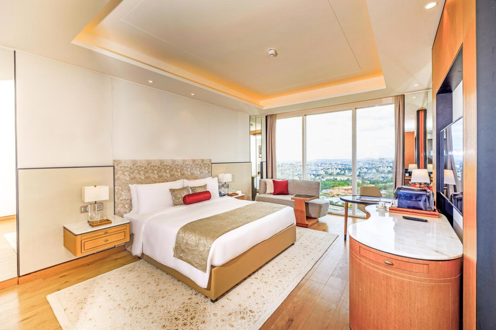 Hotel The Leela Bhartiya