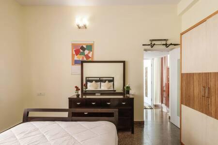 Cedarwood Serviced 3bhk Bungalow Bangalore