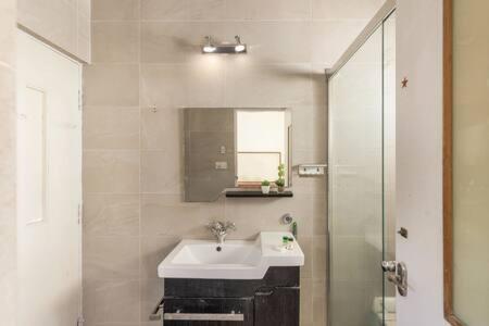 Cedarwood Serviced 3bhk Bungalow