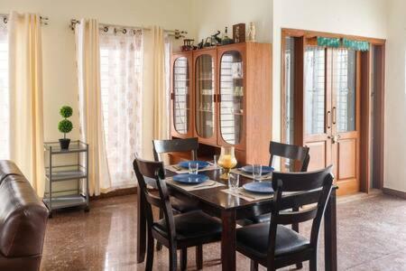 Cedarwood Serviced 3bhk Bungalow