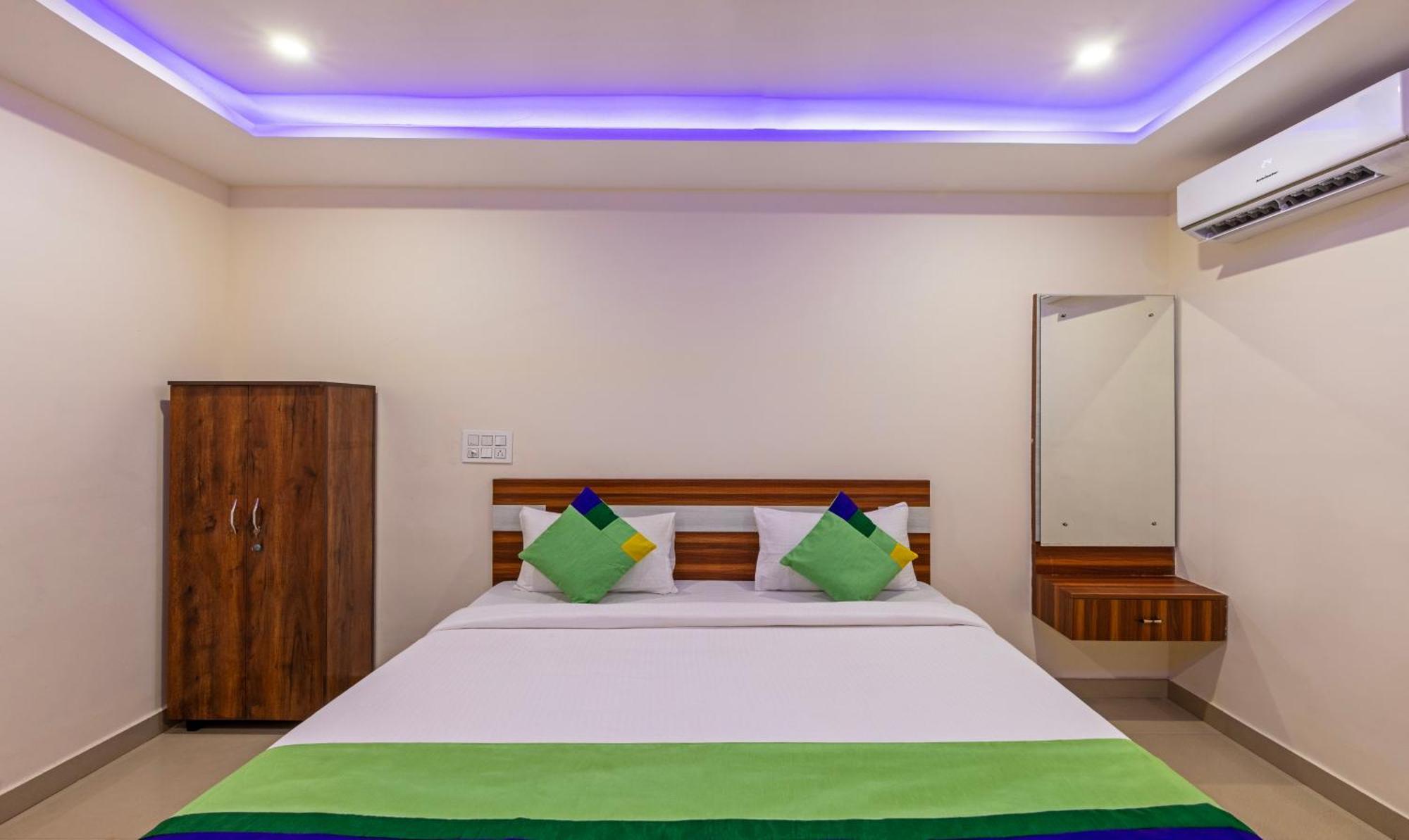 Treebo Nandi Comforts, Peenya 3* Bangalore