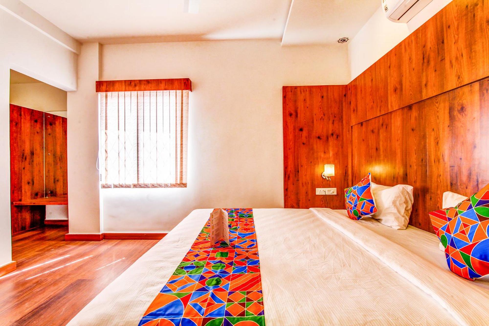 Fabhotel Vista - Frazer Town Bangalore