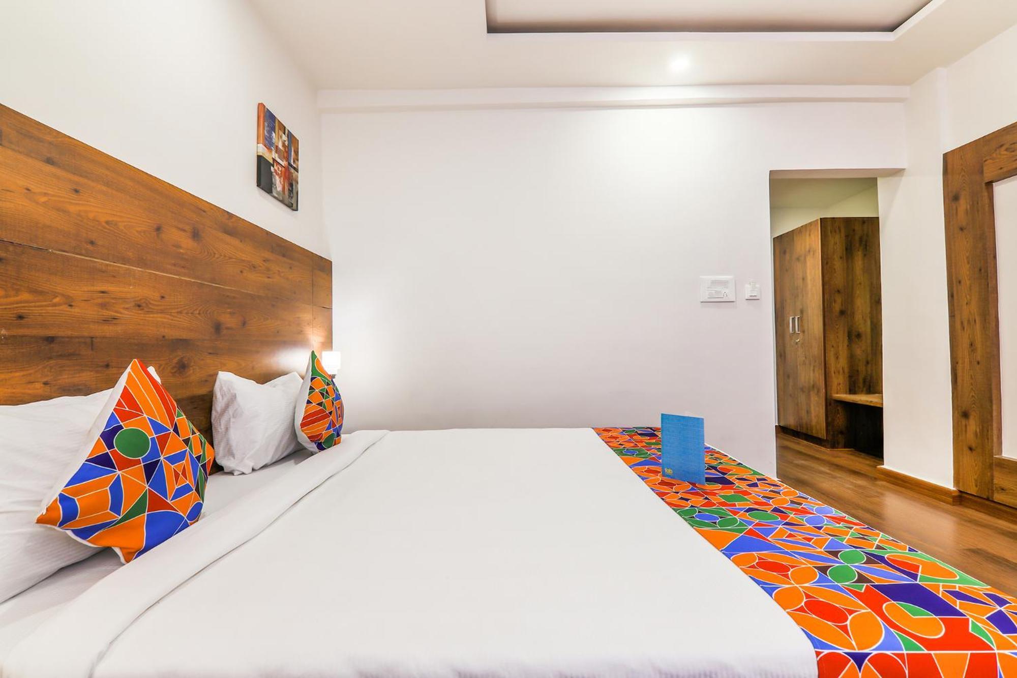 Fabhotel Vista - Frazer Town 3*