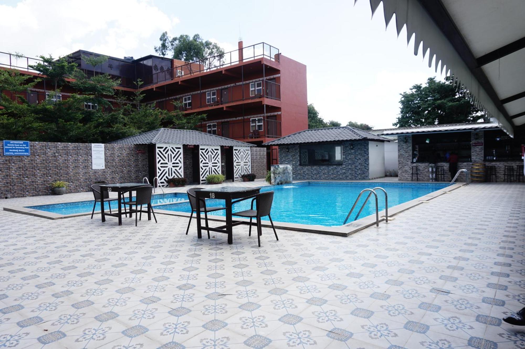 Vistar & Resort *