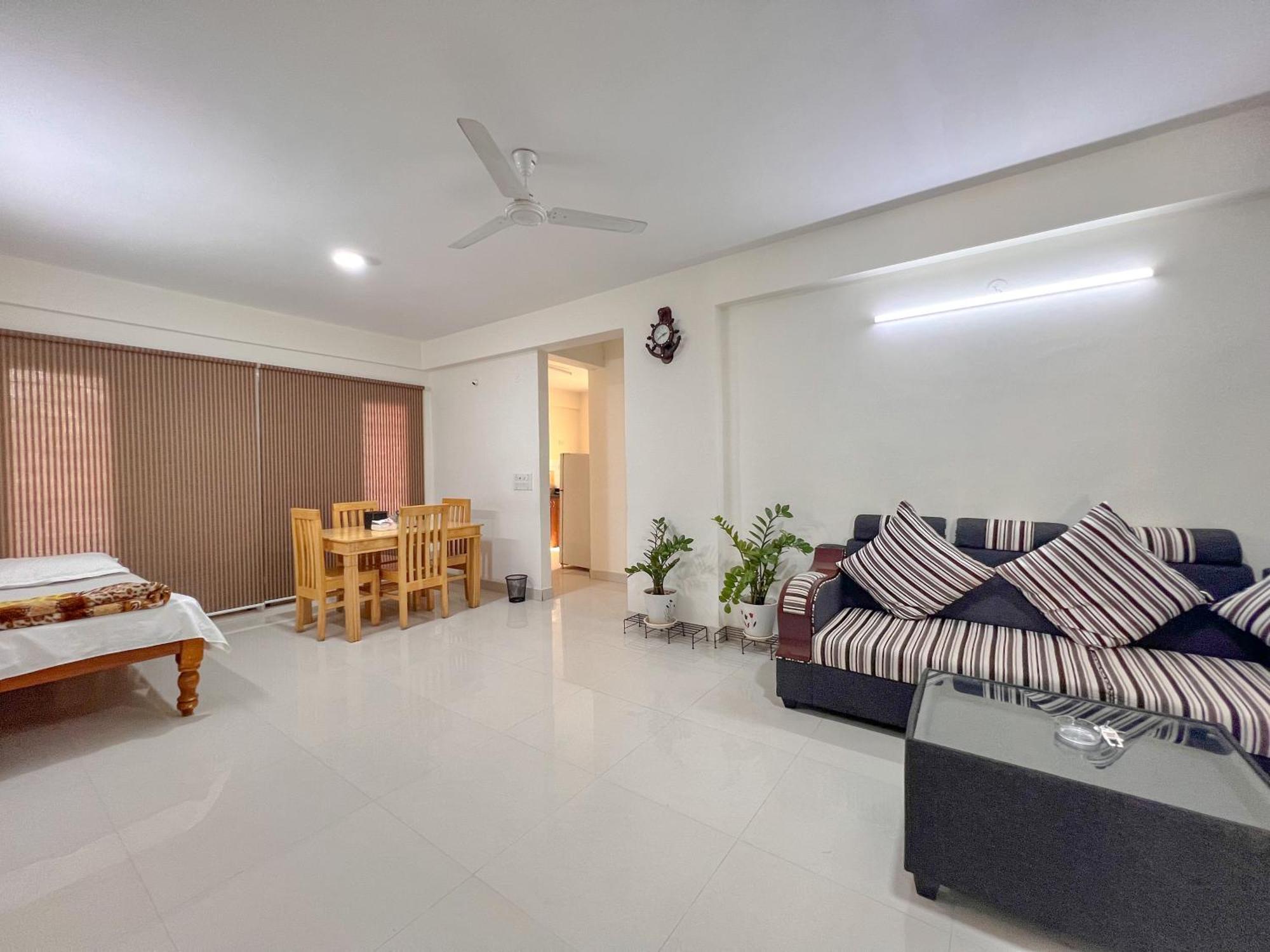 Windfall Service Apartamento Bangalore