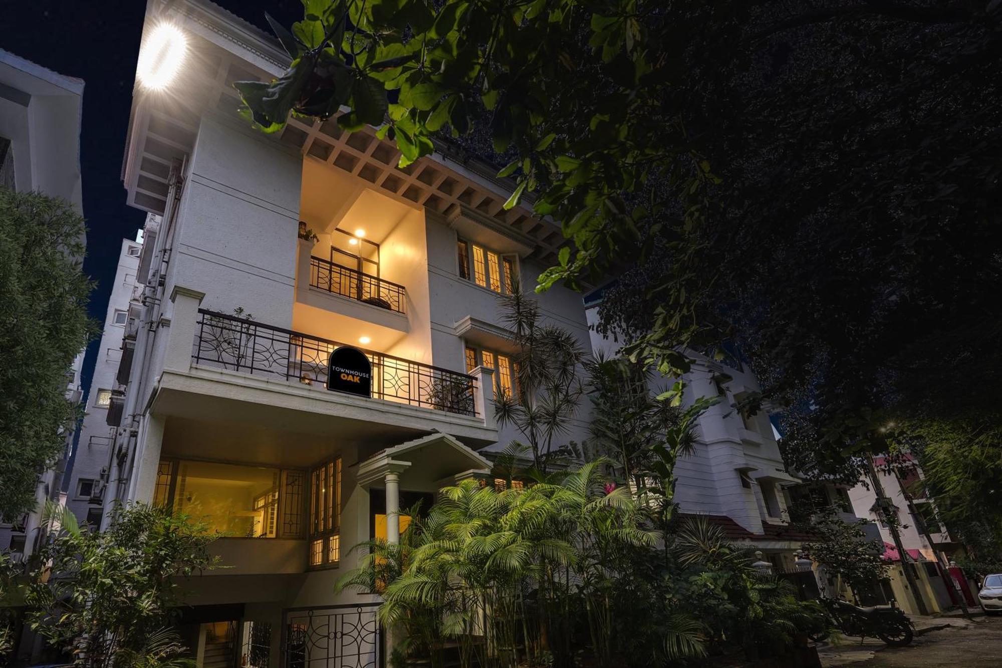 Super Townhouse G Silver Polonest 4*