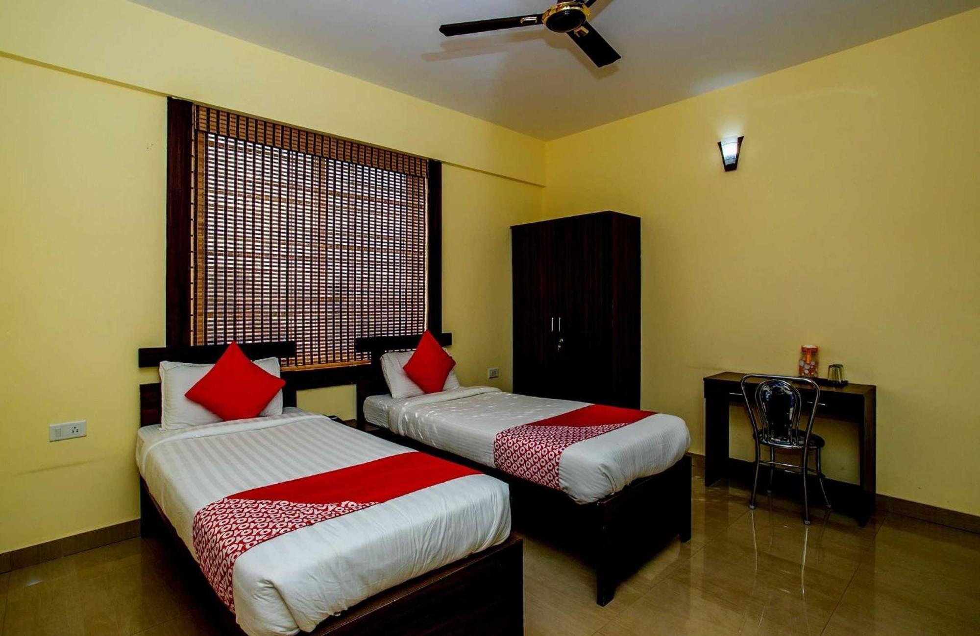 Super Oyo Flagship Grand Residency Hotel