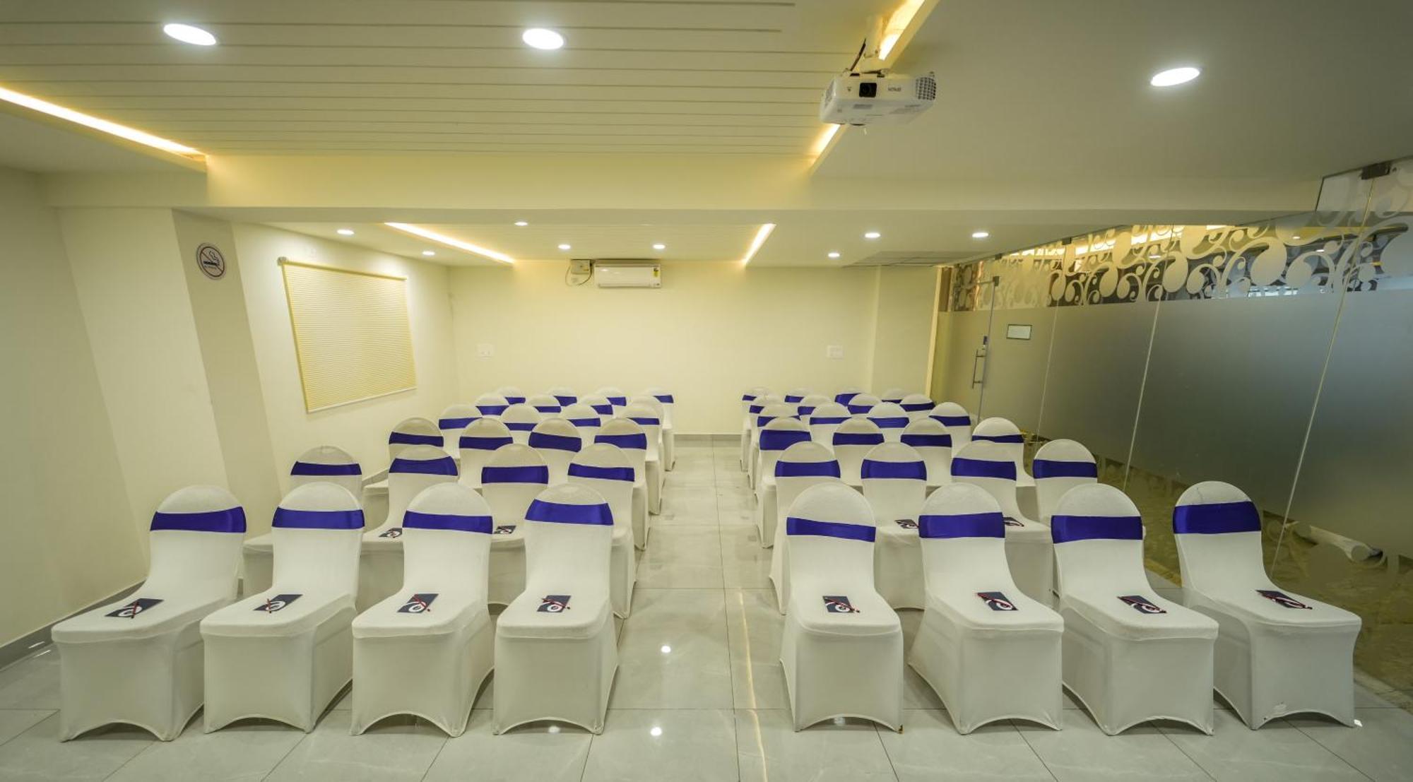 Hotel Zip By Spree Purpleorchid Whitefield 4*
