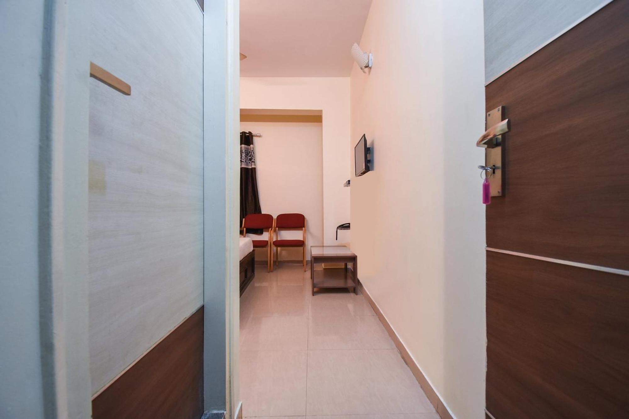 Hotel Oyo Balaji Bangalore