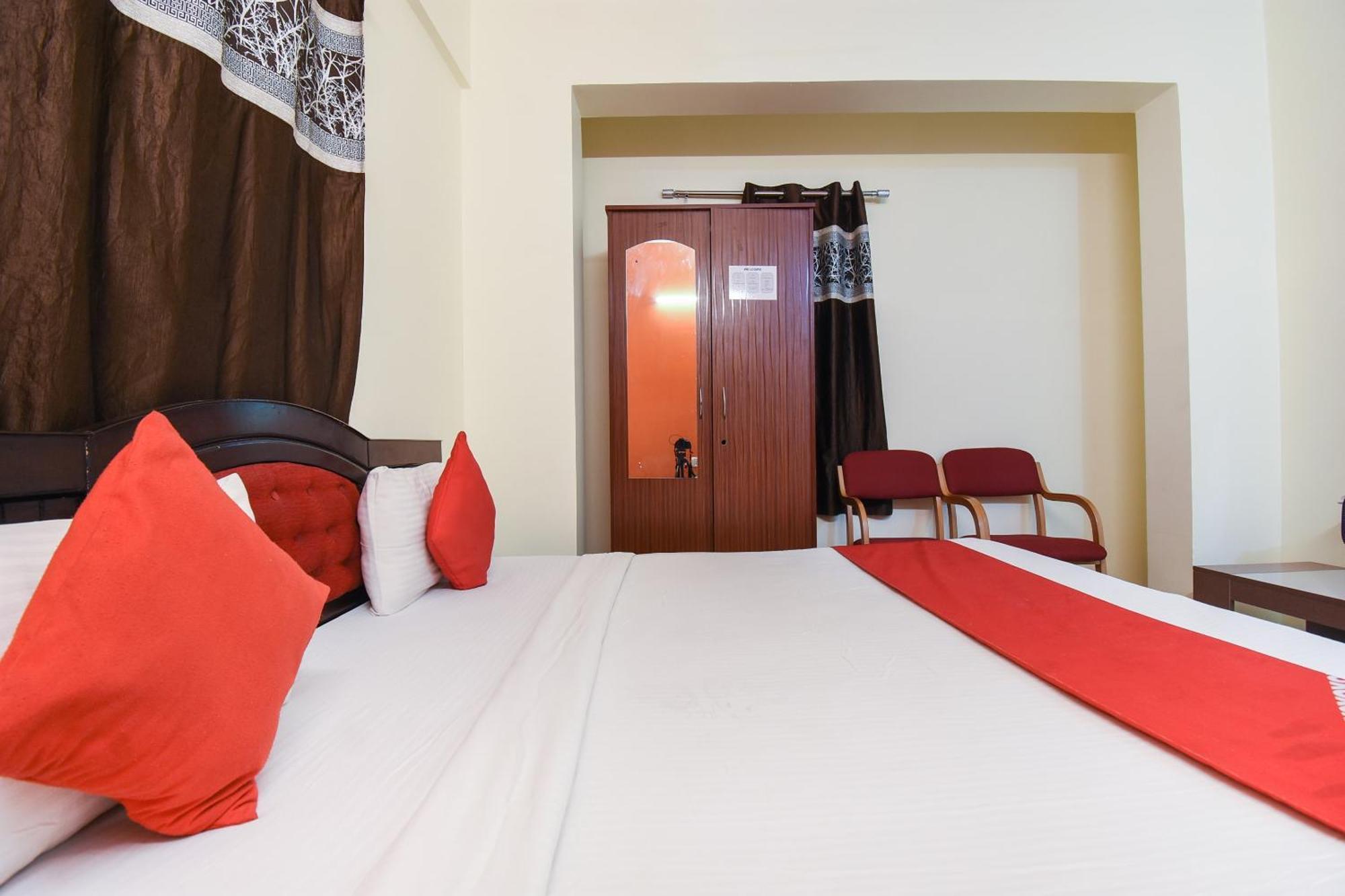 Hotel Oyo Balaji Bangalore