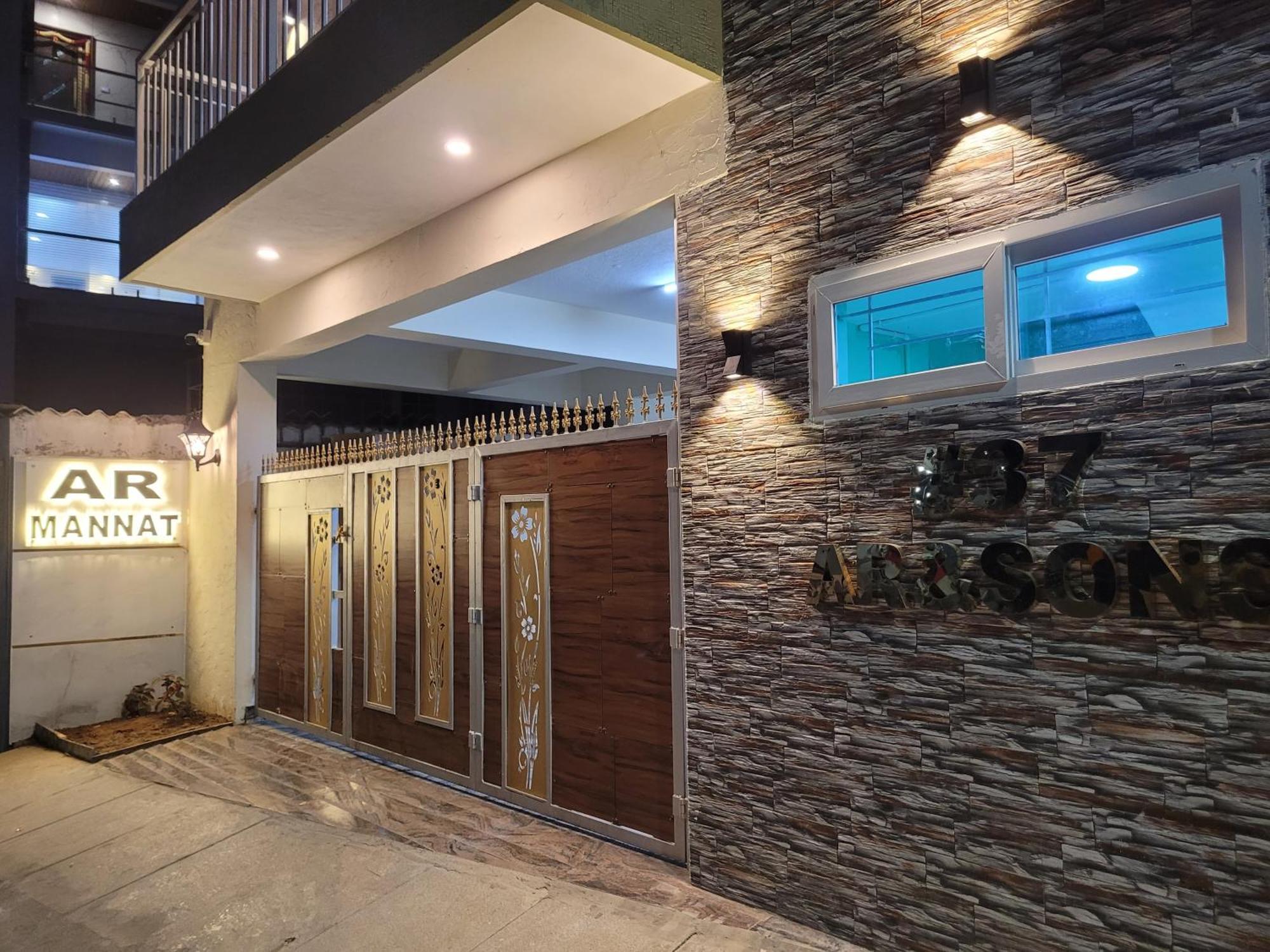 Castle Hebbal Service Bangalore