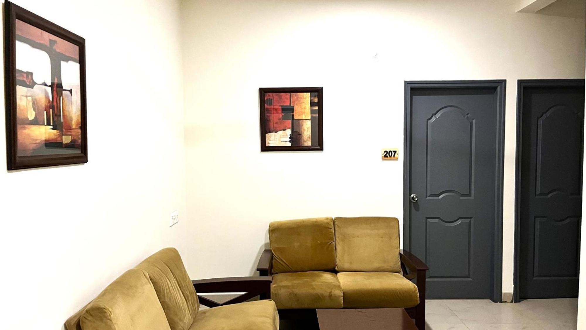 Athasri Hsr Layout Bed & Breakfast 3*