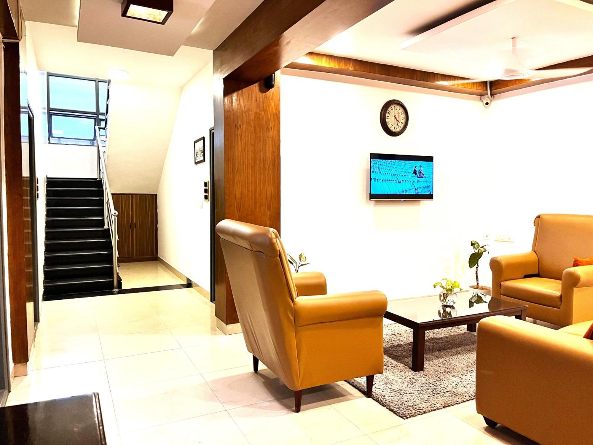 Athasri Hsr Layout Bed & Breakfast 3*
