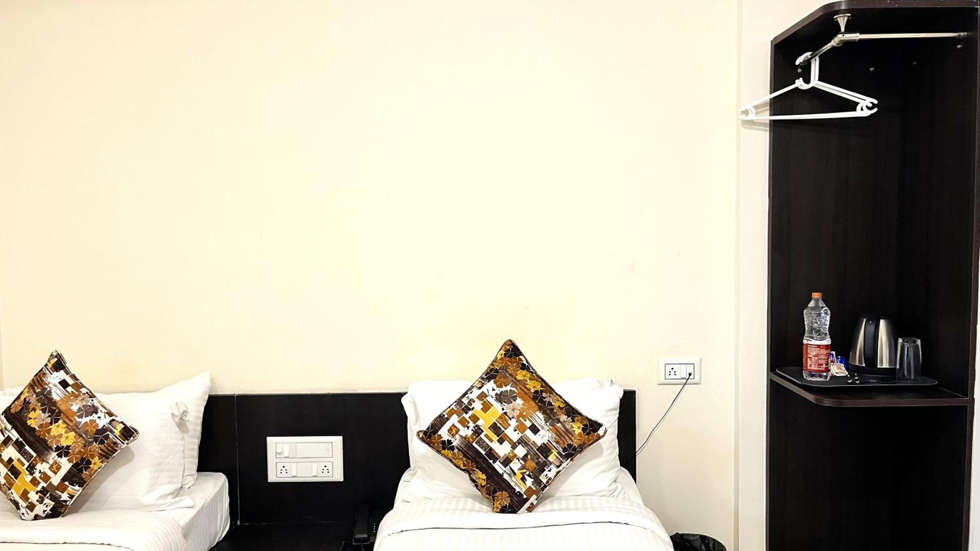 Athasri Hsr Layout Bed & Breakfast 3*