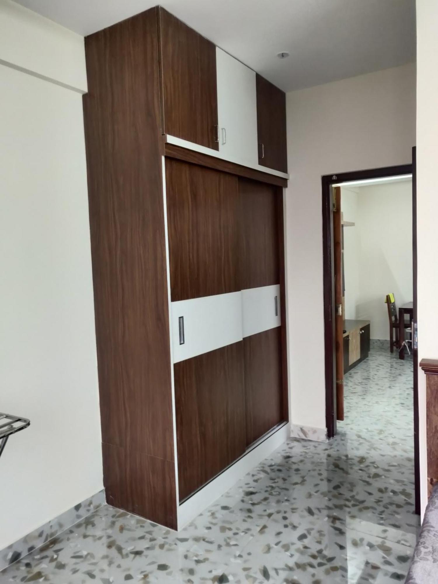 Castle Hebbal Service * Bangalore