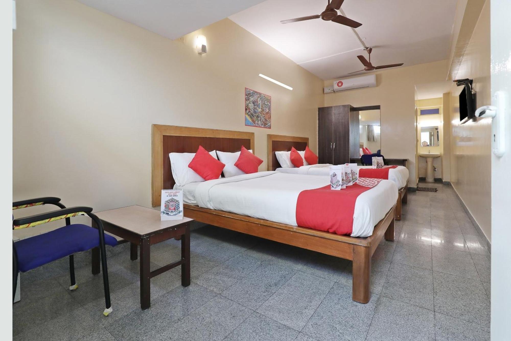 Super Oyo Flagship Archana Comforts Bangalore