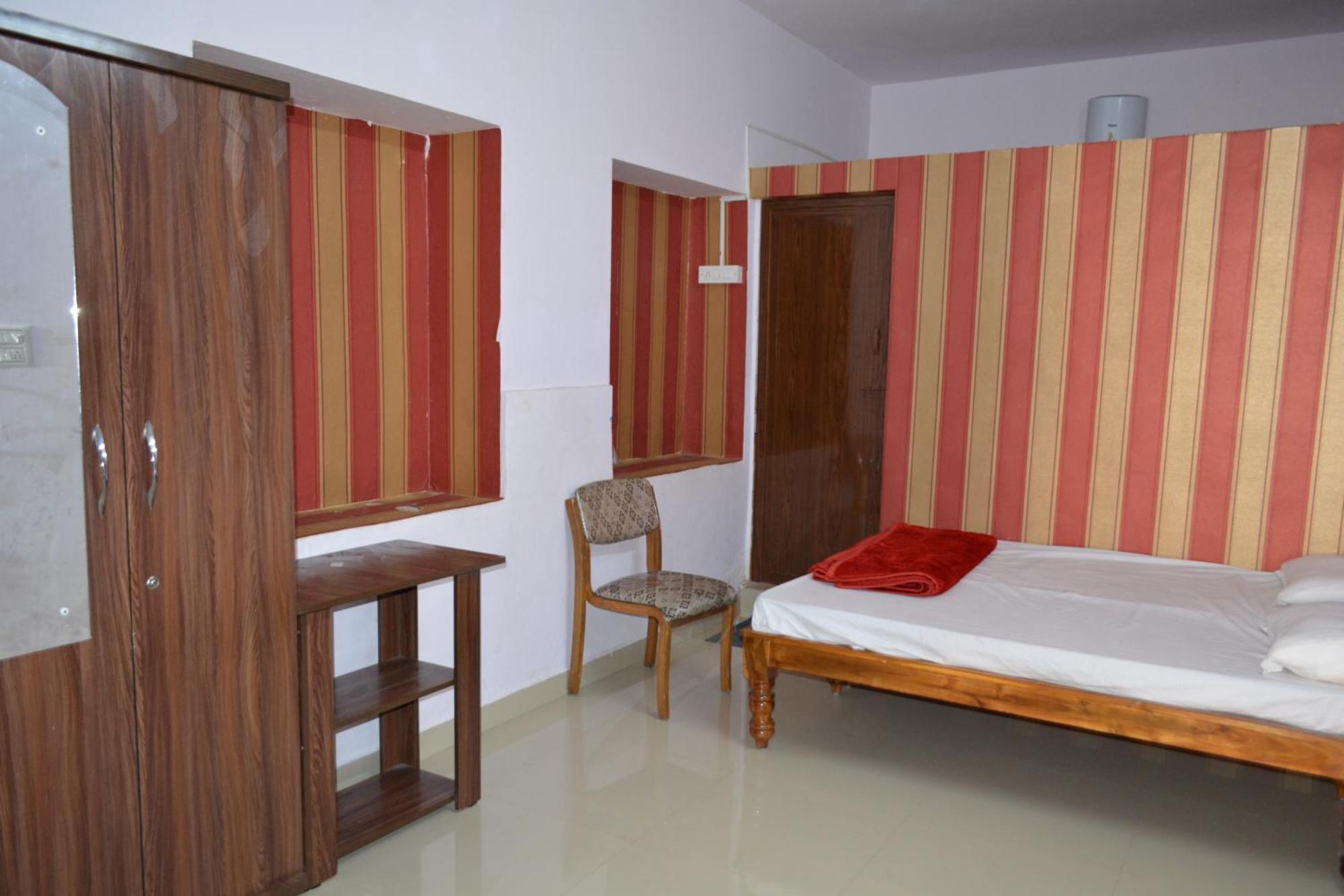 Homestay Garden Bangalore