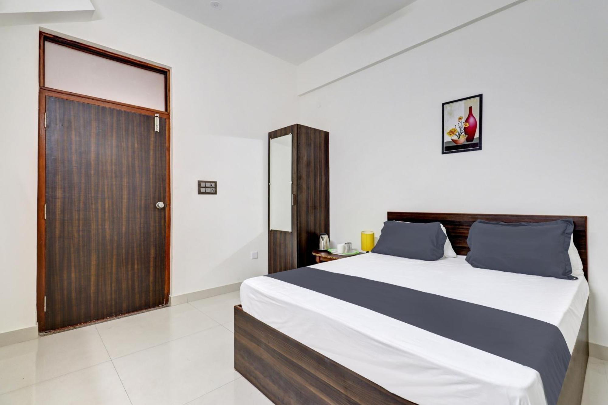 Hotel O J.k. & Bangalore