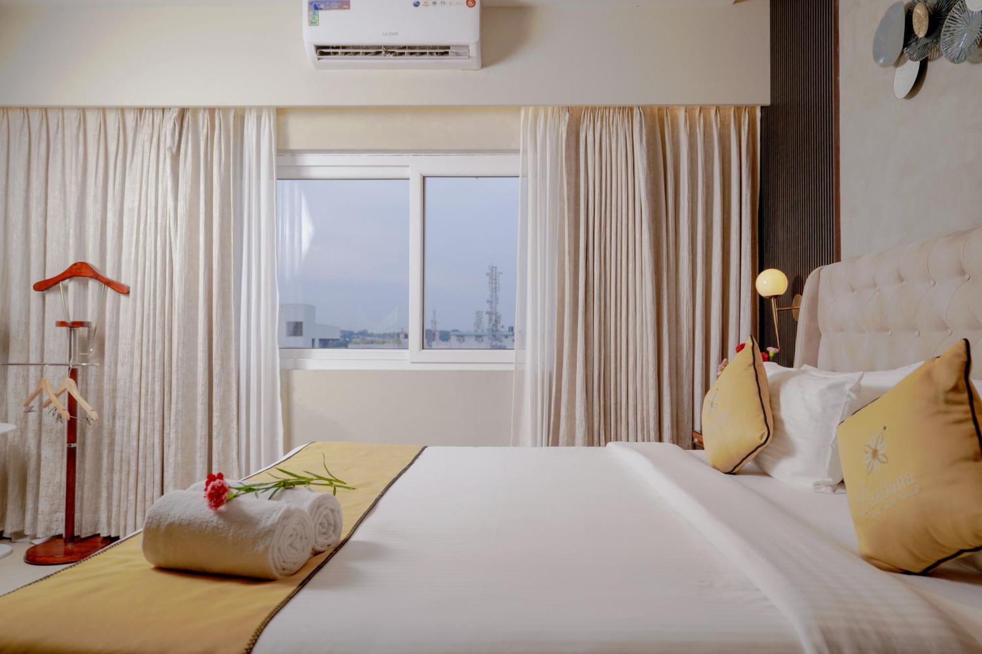 Hotel Lazdana 3*