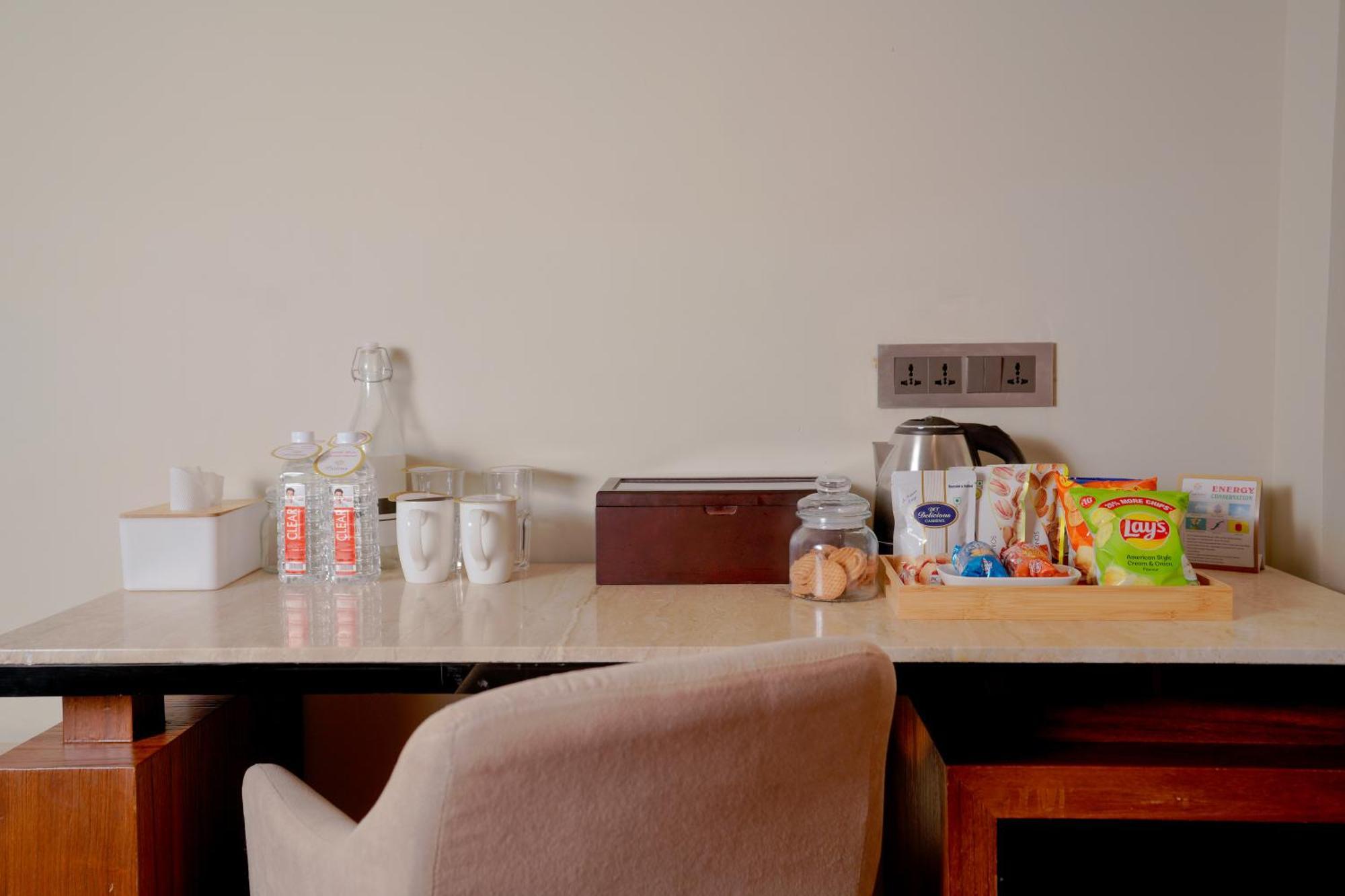 Lazdana Hotel 3*