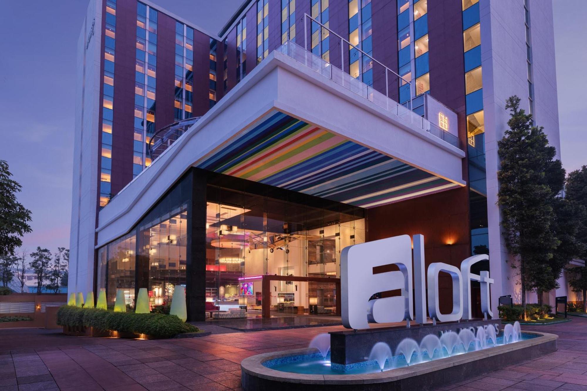 Aloft Outer Ring Road 5*