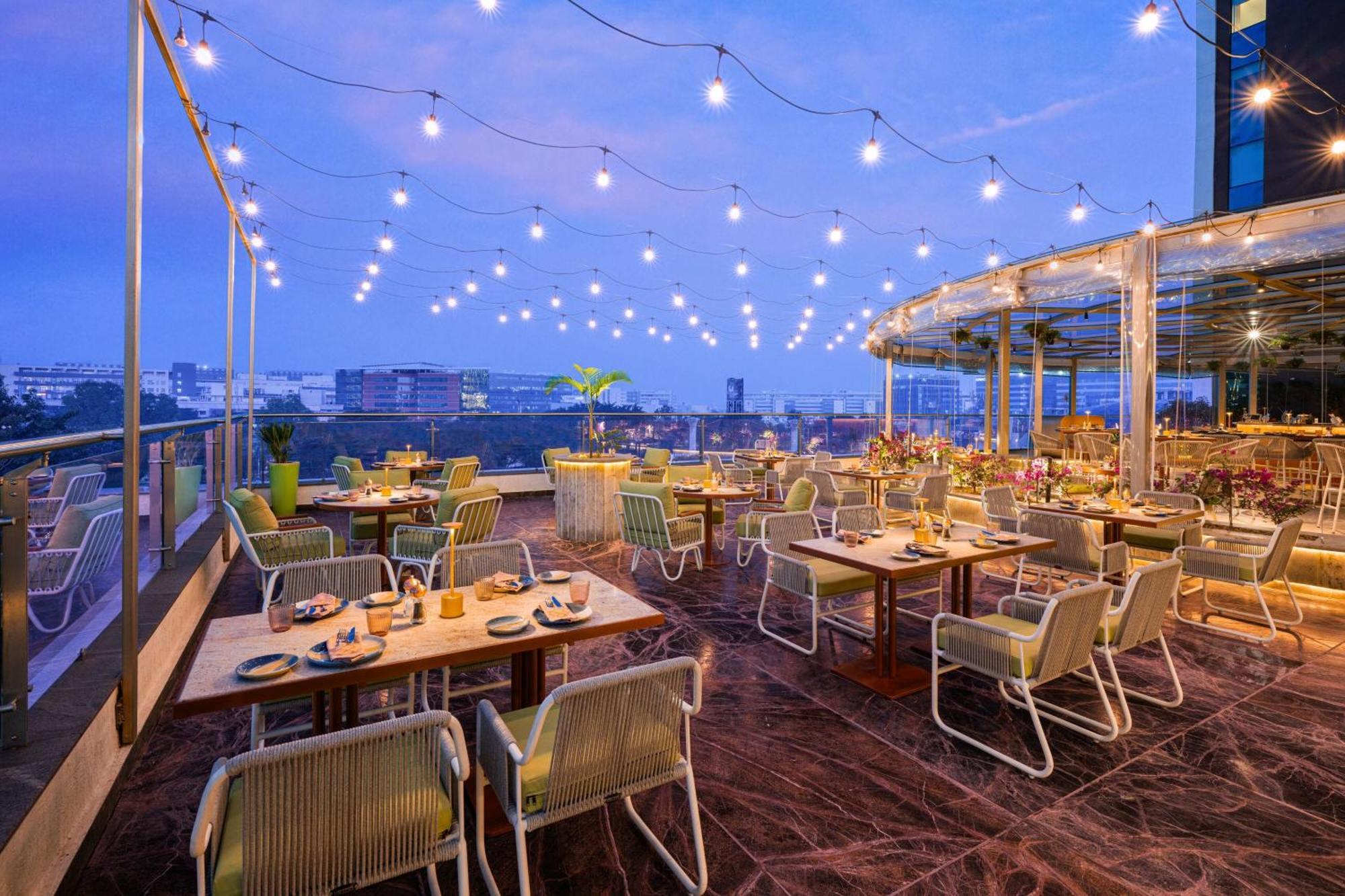 Aloft Outer Ring Road 5*