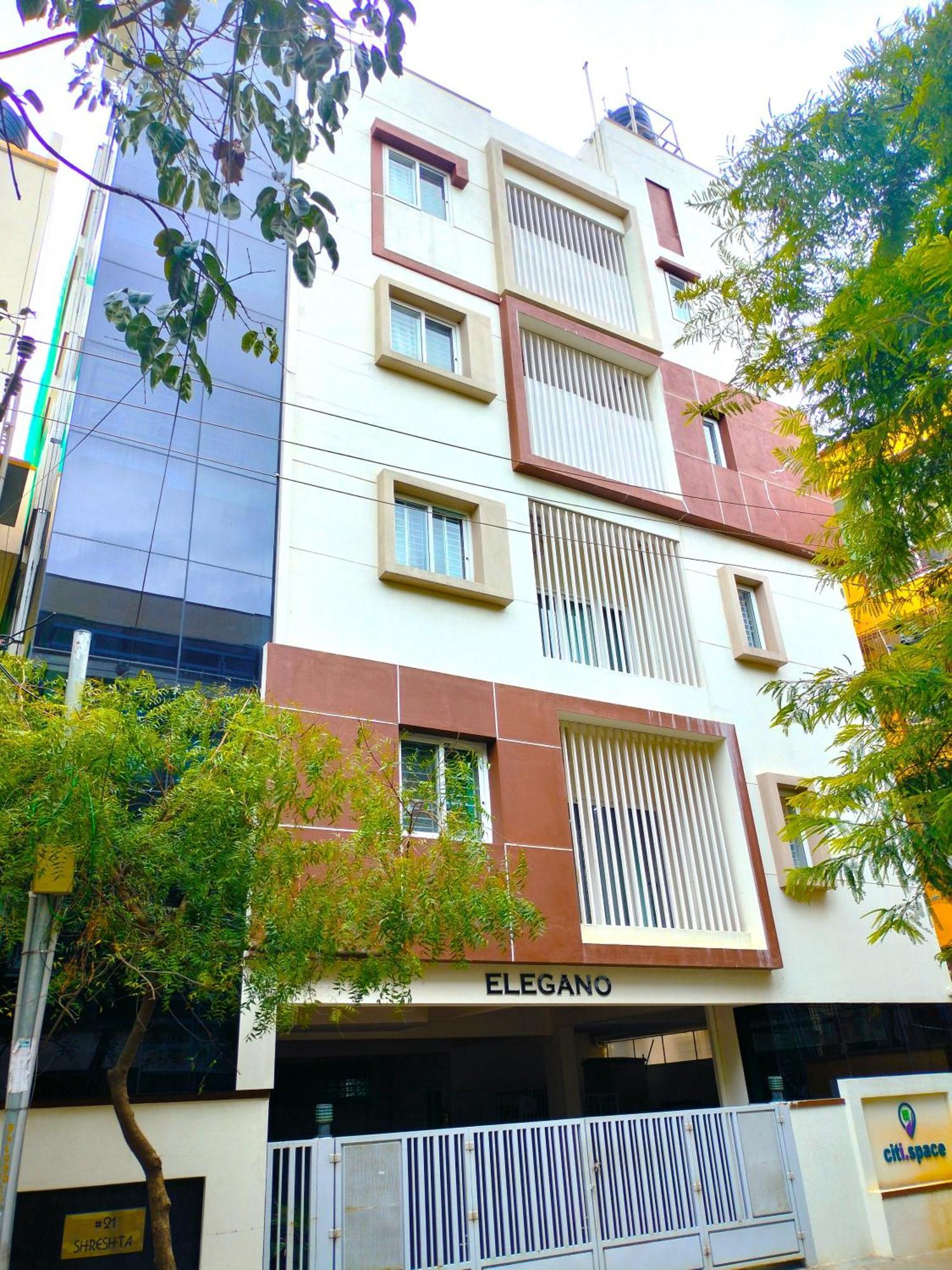 Elegano Serviced Apartment *