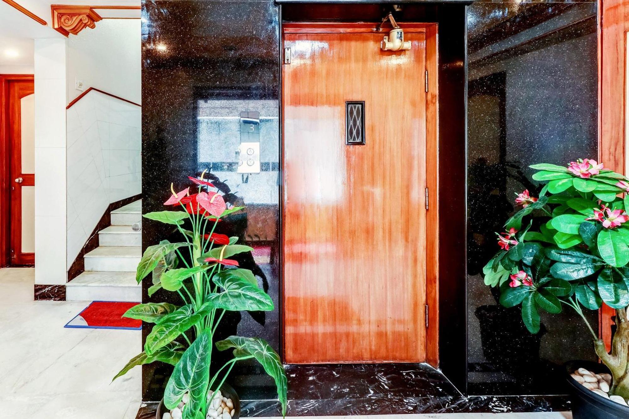 Hotel Collection O Srk Diamond Bangalore