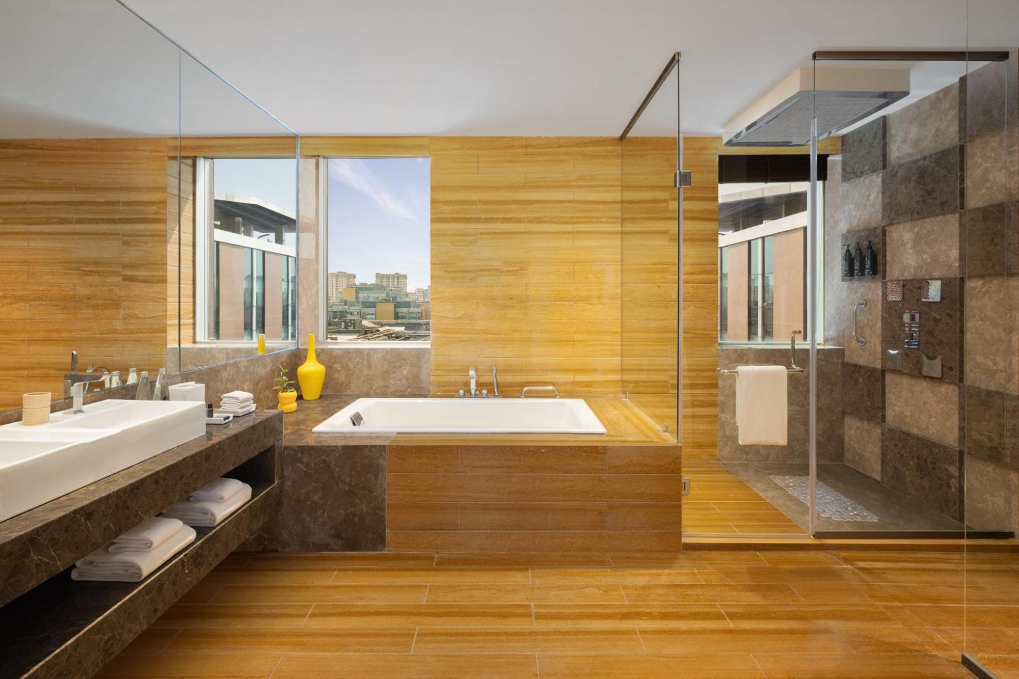 Aloft Outer Ring Road 5*