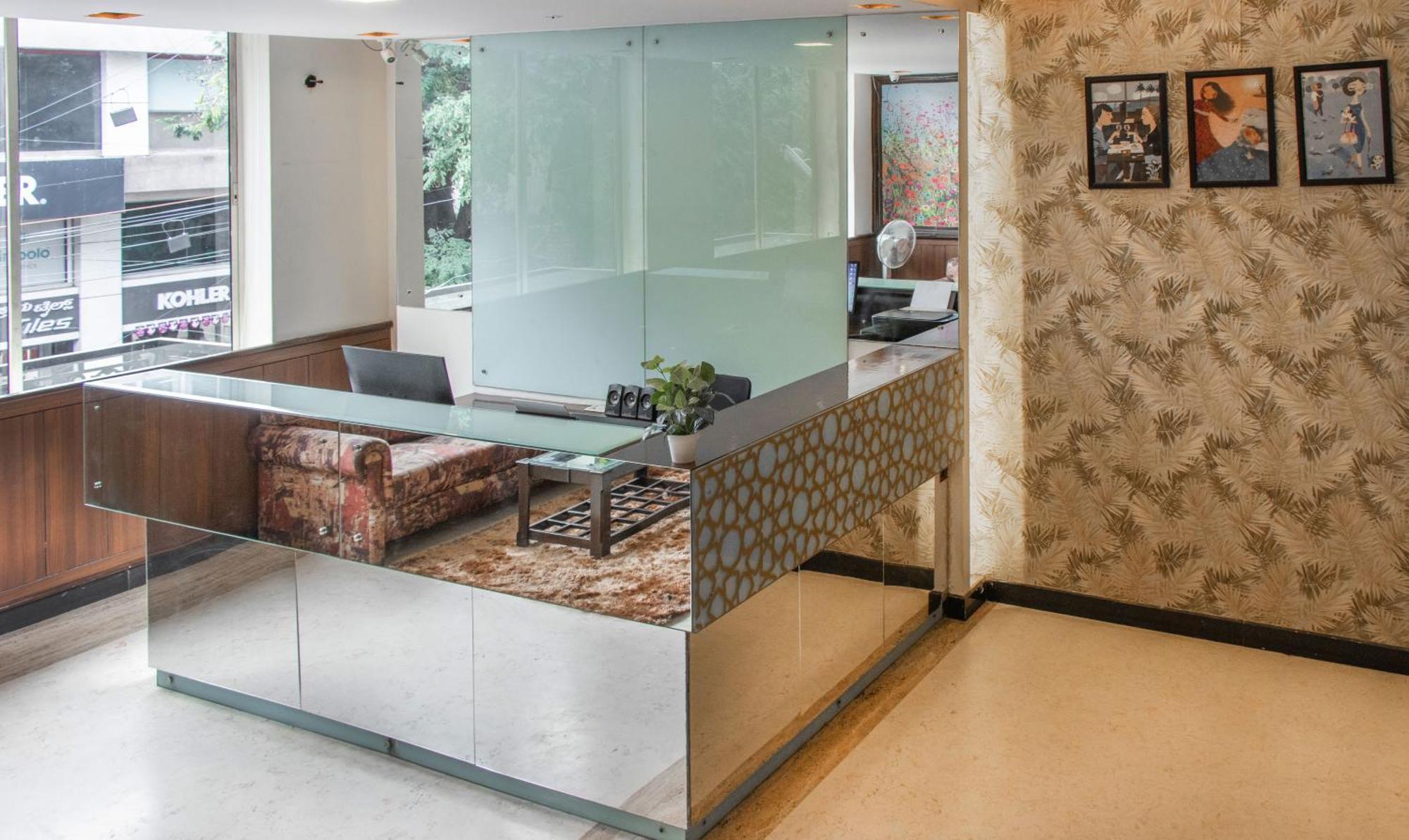 Hotel Athasri Infantry Road