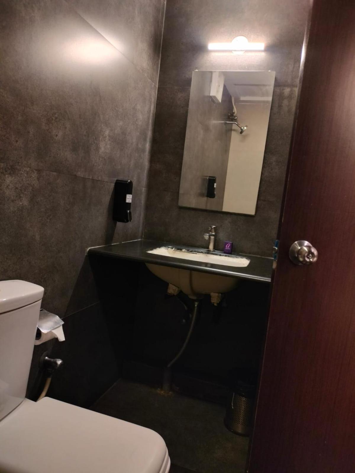 Hotel Astra & - Hsr Layout Sector 1, Near Ecospace Bellandur