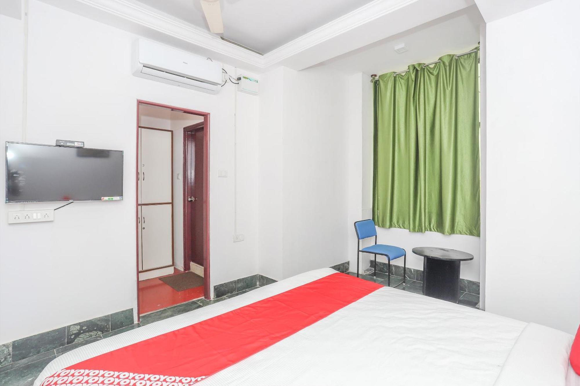 Oyo Townhall Hotel Bangalore