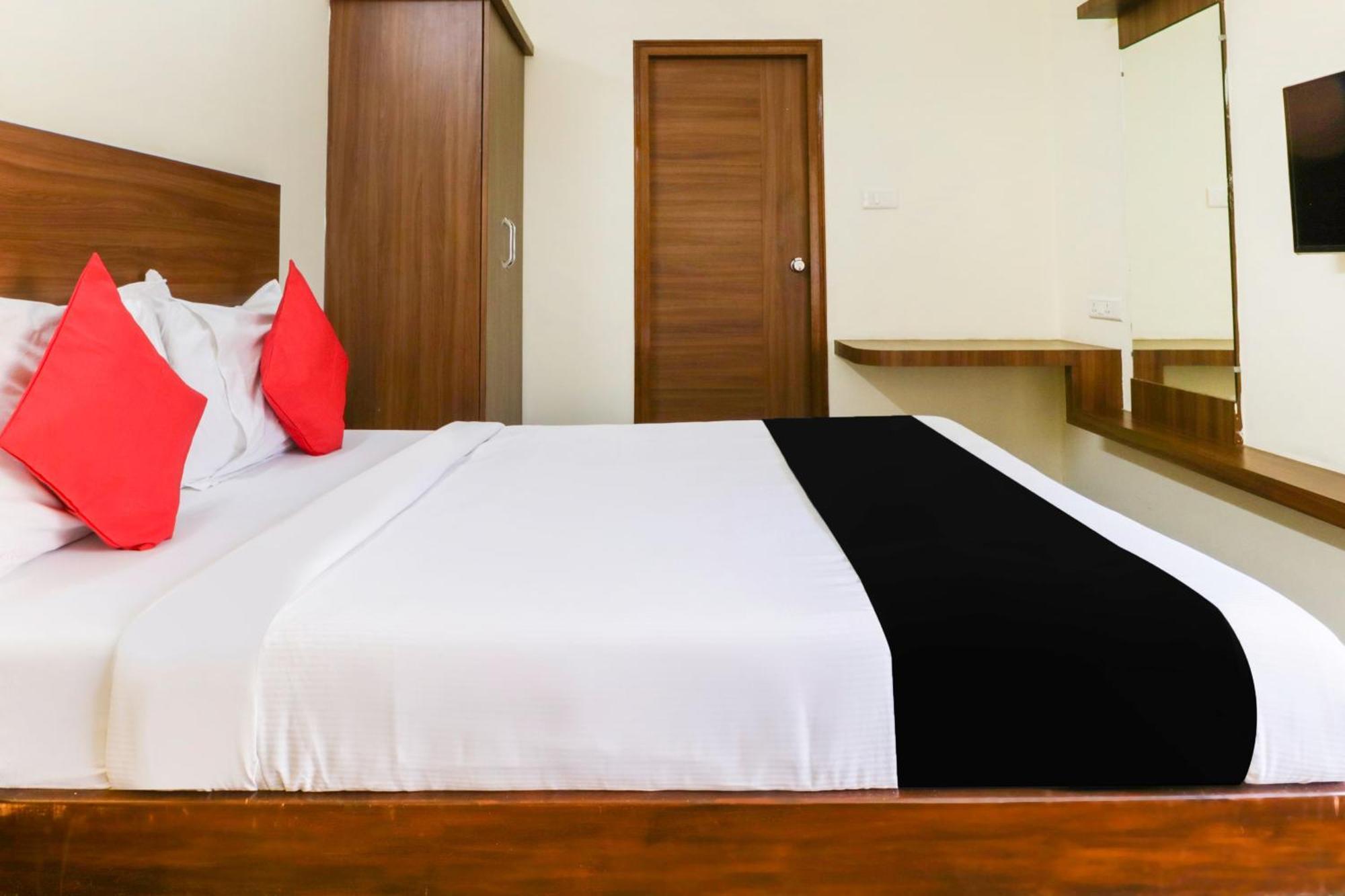 O Champion Comfort Near Hosahalli Metro Station 3* Bangalore