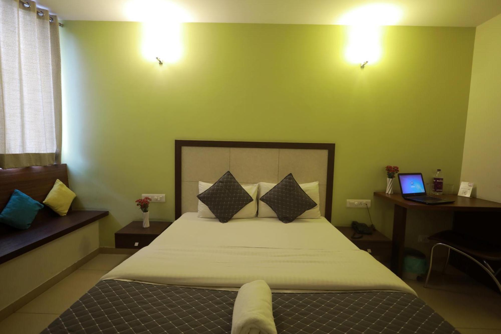 Ixora 3* Bangalore