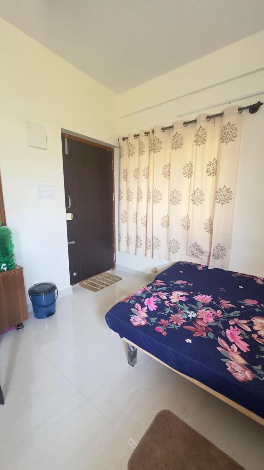 Apartment Near Itpl