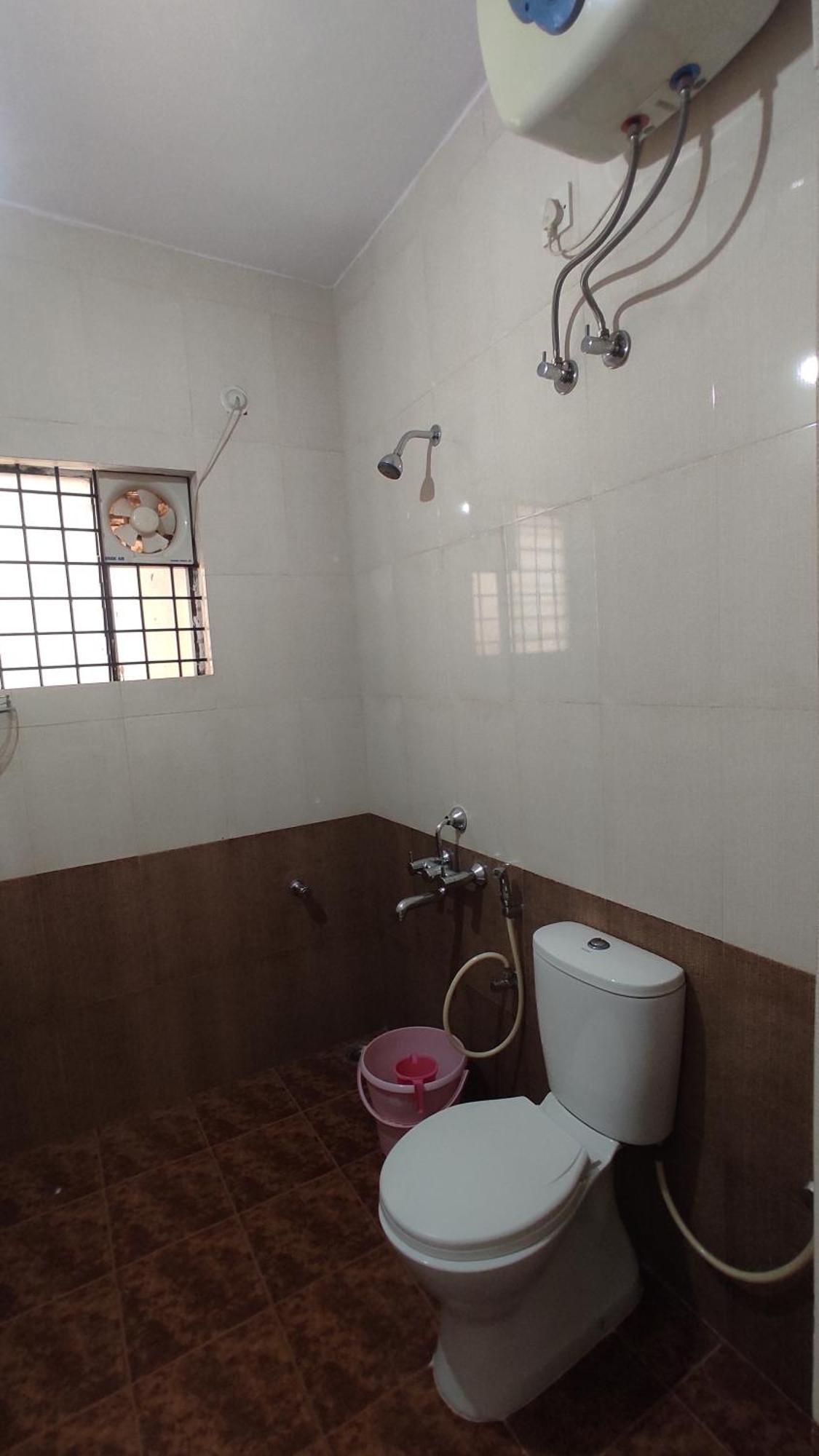 The Halcyon 3 Bhk *