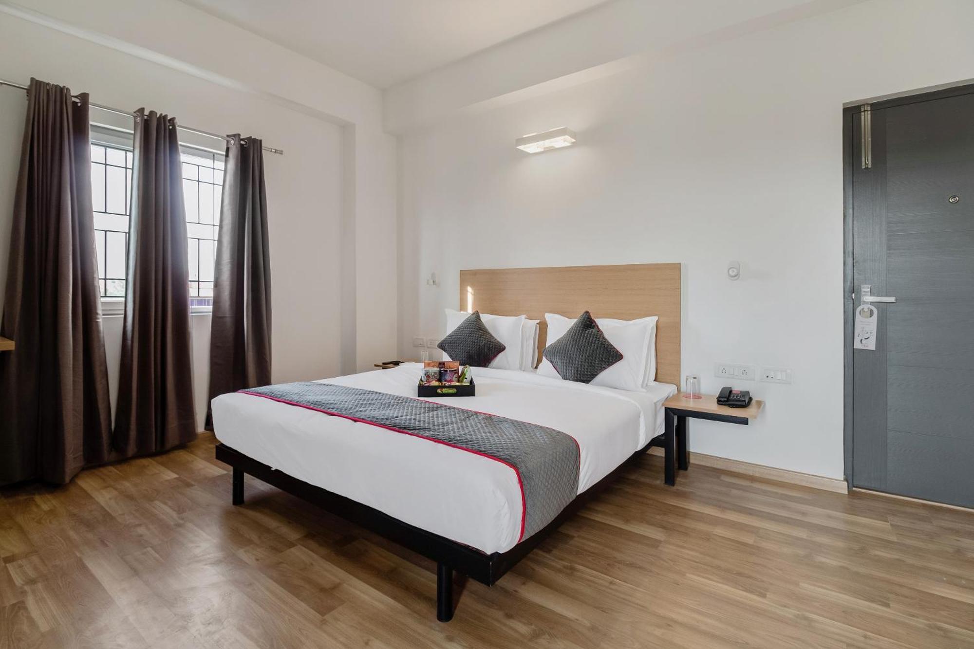Hotel Townhouse Ramamurthy Nagar Near Baiyappanahalli Metro Station Bangalore